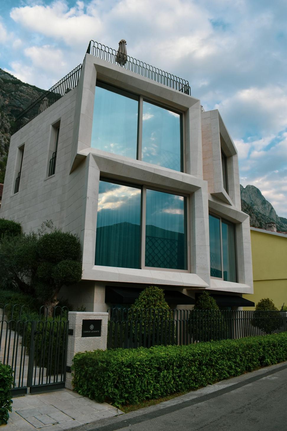 Mountain Residence